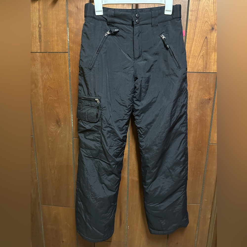 Women’s snow pants